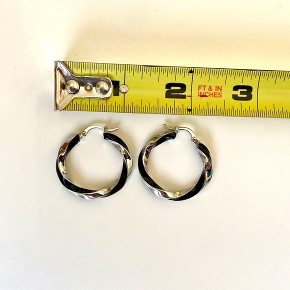 Black and silver 1” hoop earrings - Picture 2 of 2